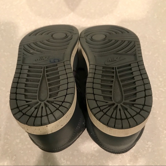 NIKE AIR JORDAN 1 FLIGHT 4 'COOL GREY- 13C - Picture 3 of 8